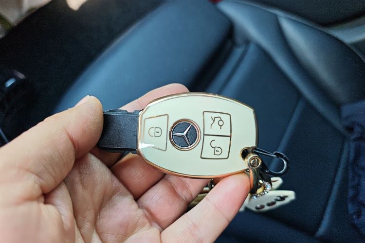Used Mercedes-Benz C-Class 2016 C 180 L Sport Edition Vehicle Key