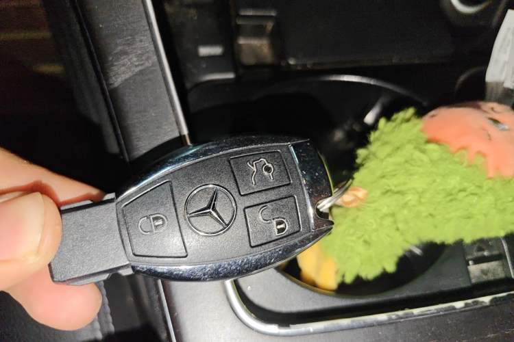 Used Mercedes-Benz C-Class 2016 C 180 L Sport Edition Vehicle Key