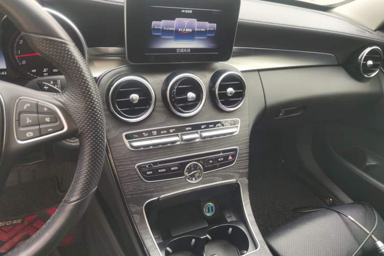 Used Mercedes-Benz C-Class 2016 C 200 L Sport Edition Audio And AC Panel