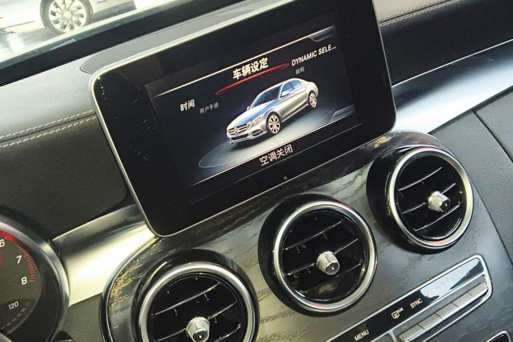 Used Mercedes-Benz C-Class 2016 C 200 L Sport Edition Audio And AC Panel