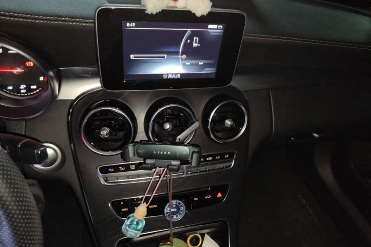 Used Mercedes-Benz C-Class 2016 C 180 L Sport Edition Audio And AC Panel
