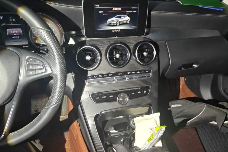 Used Mercedes-Benz C-Class 2016 C 200 L Sport Edition Audio And AC Panel