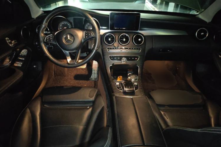 Used Mercedes-Benz C-Class 2016 C 180 L Sport Edition Center Console