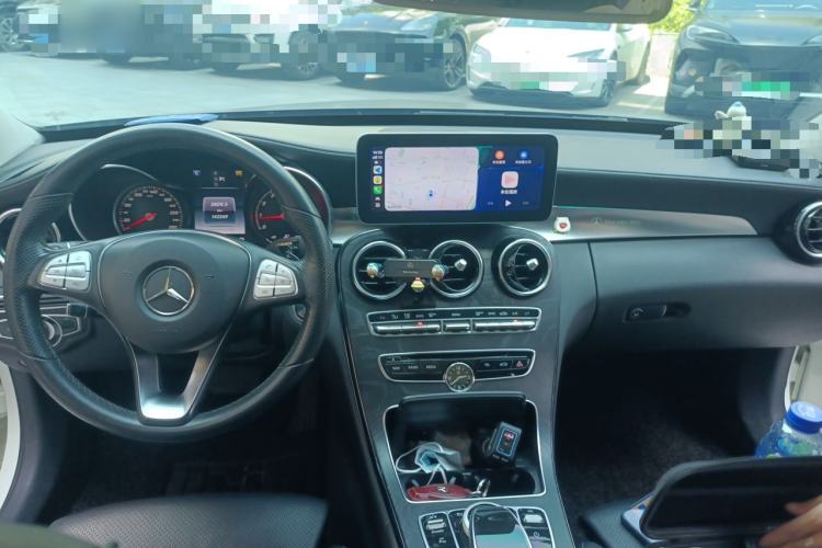 Used Mercedes-Benz C-Class 2016 C 200 L Sport Edition Center Console