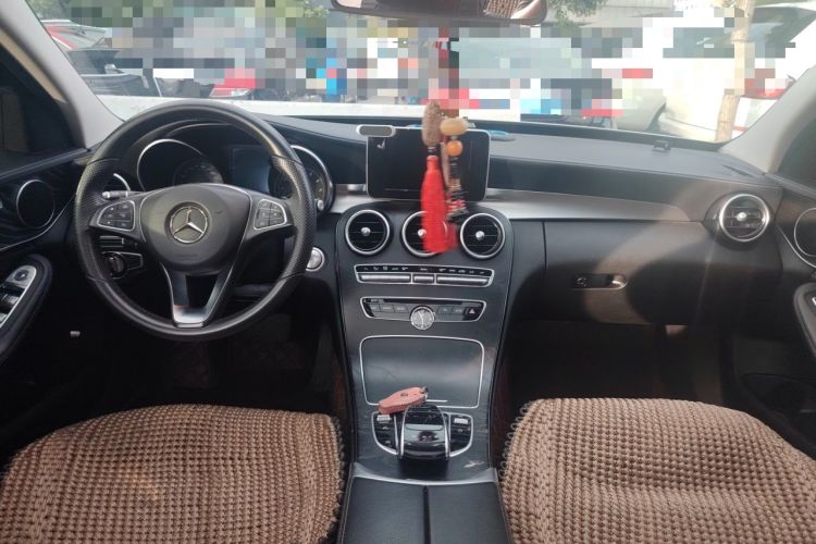 Used Mercedes-Benz C-Class 2016 C 200 L Sport Edition Center Console