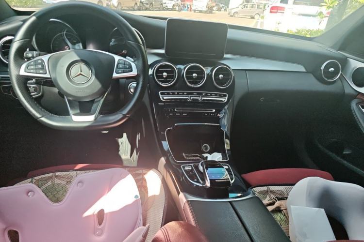 Used Mercedes-Benz C-Class 2016 C 200 Sport Edition Center Console