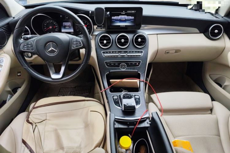 Used Mercedes-Benz C-Class 2016 C 180 L Sport Edition Center Console