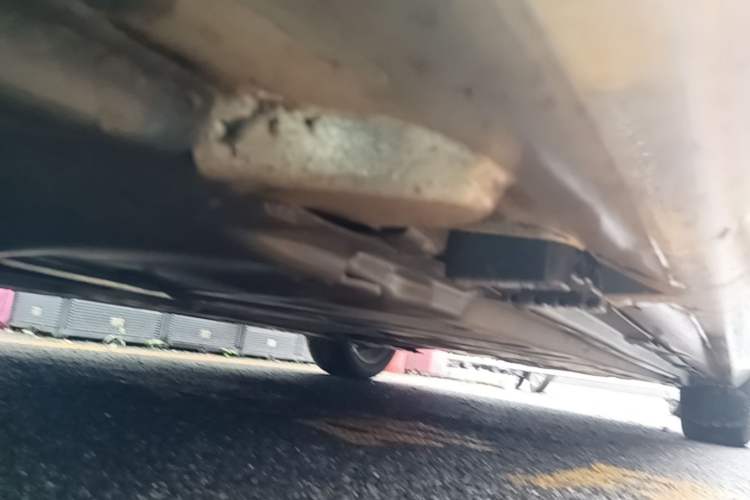 Used Mercedes-Benz C-Class 2016 C 180 L Sport Edition Chassis Front Left