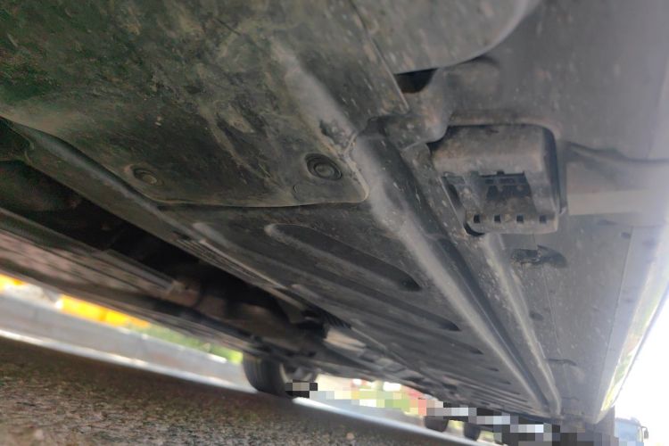 Used Mercedes-Benz C-Class 2016 C 200 L Sport Edition Chassis Front Left