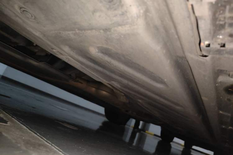 Used Mercedes-Benz C-Class 2016 C 180 L Sport Edition Chassis Front Left
