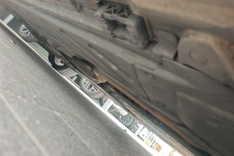 Used Mercedes-Benz C-Class 2016 C 200 4MATIC Coupe Chassis Front Right