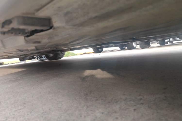 Used Mercedes-Benz C-Class 2016 C 200 L Sport Edition Chassis Rear Left
