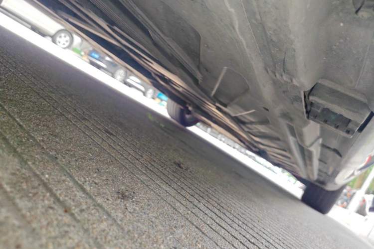 Used Mercedes-Benz C-Class 2016 C 200 L Chassis Rear Right