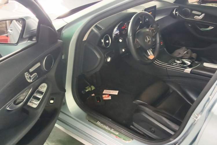 Used Mercedes-Benz C-Class 2016 C 200 L Sport Edition Driver Seat