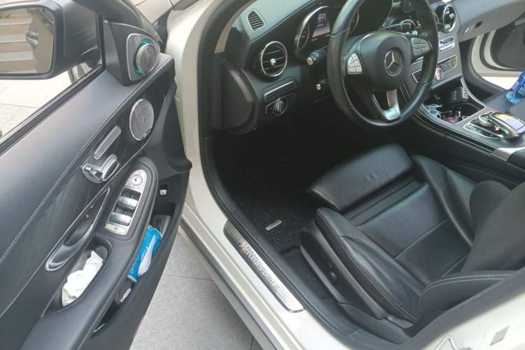Used Mercedes-Benz C-Class 2016 C 200 L Sport Edition Driver Seat