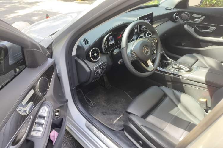 Used Mercedes-Benz C-Class 2016 C 200 L Sport Edition Driver Seat