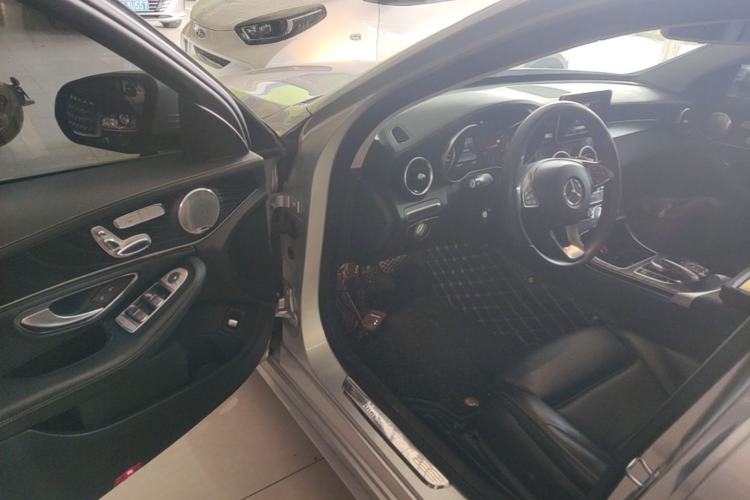 Used Mercedes-Benz C-Class 2016 C 200 L Sport Edition Driver Seat