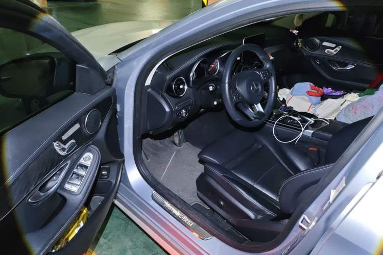 Used Mercedes-Benz C-Class 2016 C 200 L Sport Edition Driver Seat