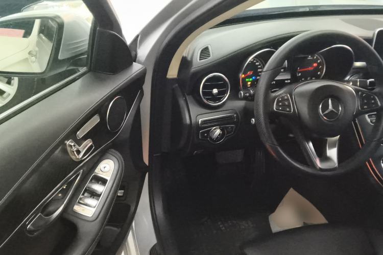 Used Mercedes-Benz C-Class 2016 C 200 L Sport Edition Driver Seat