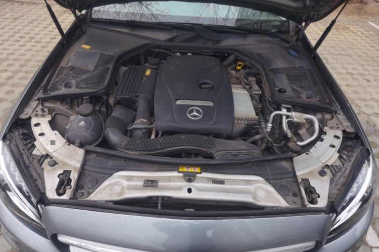 Used Mercedes-Benz C-Class 2016 C 200 L Sport Edition Engine Bay