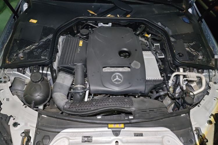 Used Mercedes-Benz C-Class 2016 C 200 L Sport Edition Engine Bay