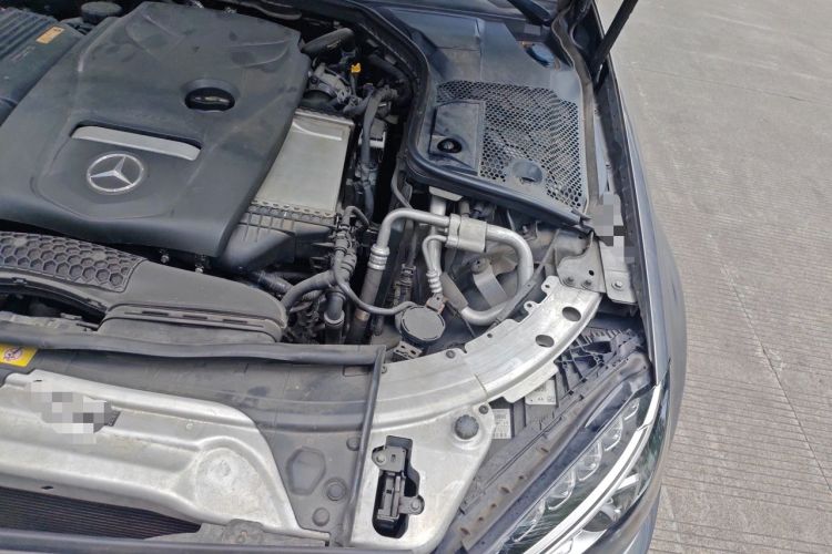 Used Mercedes-Benz C-Class 2016 C 200 L Engine Bay Left