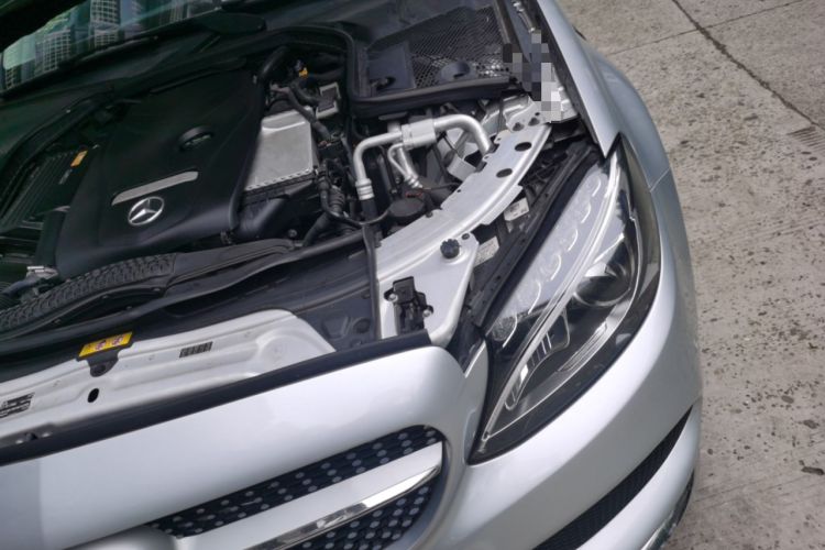 Used Mercedes-Benz C-Class 2016 C 200 L Sport Edition Engine Bay Left