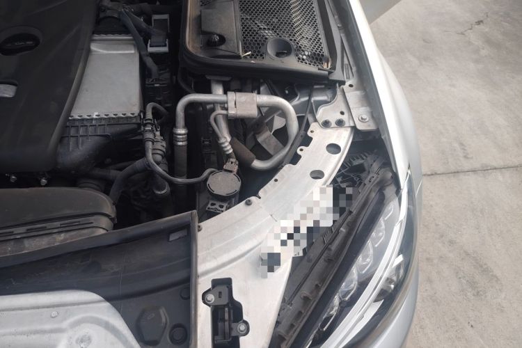 Used Mercedes-Benz C-Class 2016 C 200 L Sport Edition Engine Bay Left