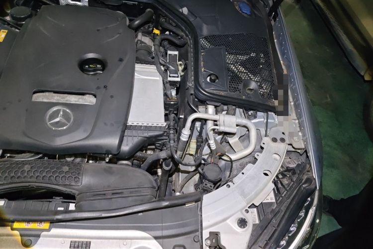 Used Mercedes-Benz C-Class 2016 C 200 L Sport Edition Engine Bay Left