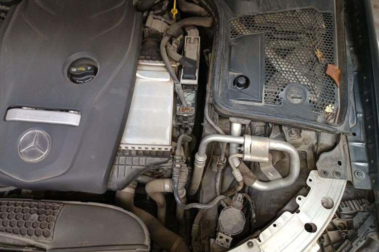 Used Mercedes-Benz C-Class 2016 C 200 Coupe Engine Bay Left