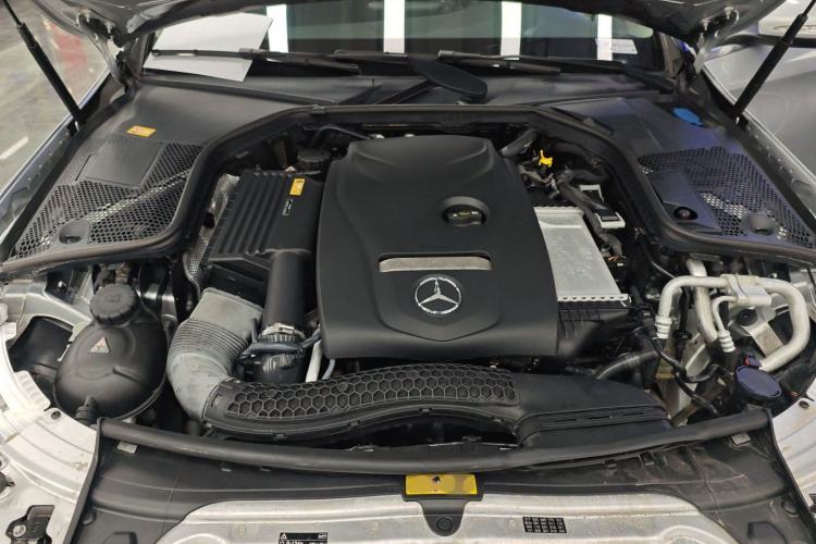 Used Mercedes-Benz C-Class 2016 C 200 L Sport Edition Engine Bay