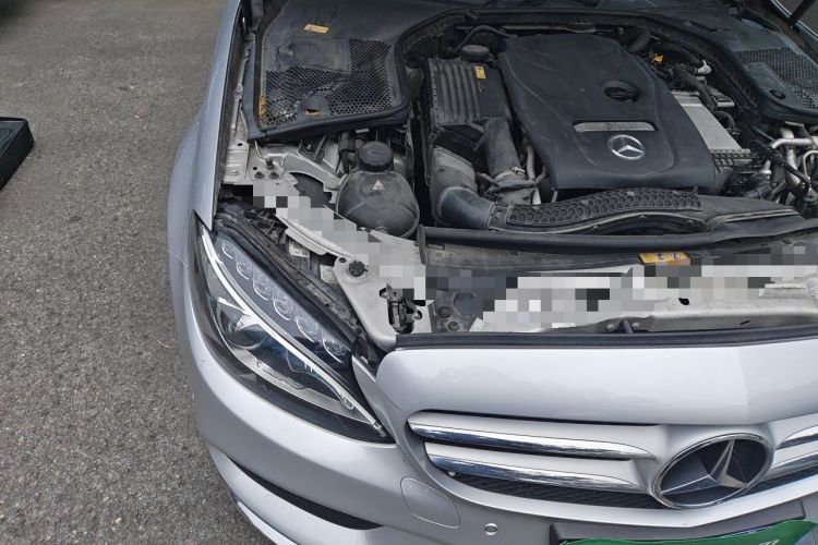 Used Mercedes-Benz C-Class 2016 C 200 L Sport Edition Engine Bay Right