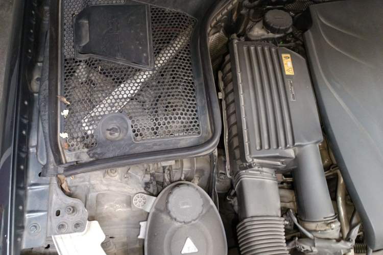 Used Mercedes-Benz C-Class 2016 C 200 Coupe Engine Bay Right