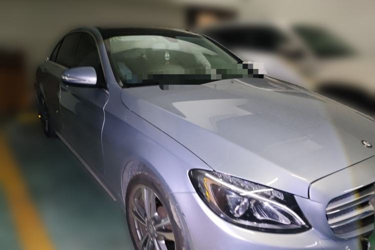 Used Mercedes-Benz C-Class 2016 C 200 L Sport Edition Front Right 45 Deg