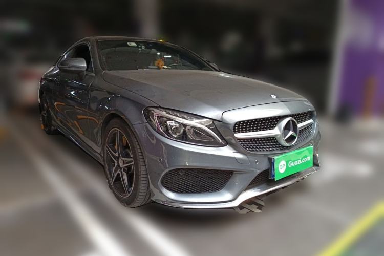 Used Mercedes-Benz C-Class 2016 C 200 Coupe Front Right 45 Deg