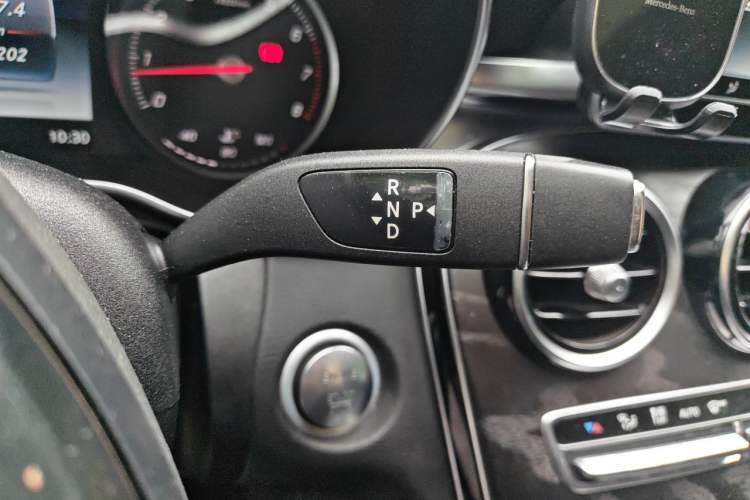 Used Mercedes-Benz C-Class 2016 C 200 L Sport Edition Gear Lever