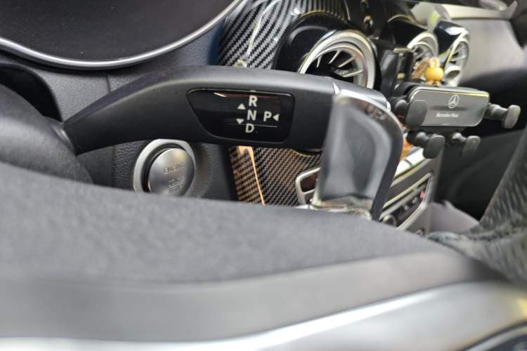 Used Mercedes-Benz C-Class 2016 C 200 L Sport Edition Gear Lever