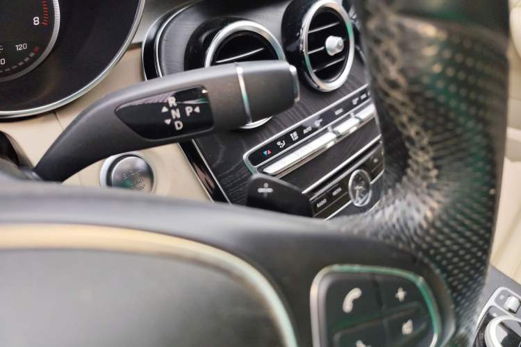 Used Mercedes-Benz C-Class 2016 C 180 L Sport Edition Gear Lever