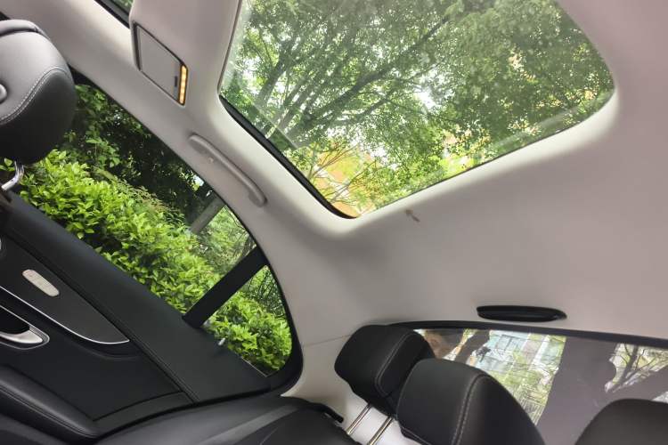 Used Mercedes-Benz C-Class 2016 C 200 L Sport Edition Headliner