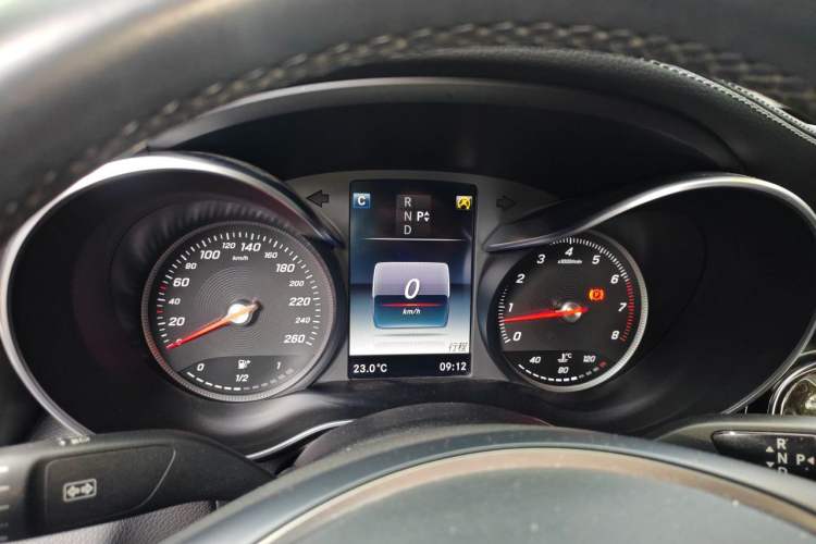 Used Mercedes-Benz C-Class 2016 C 200 L Instrument Cluster