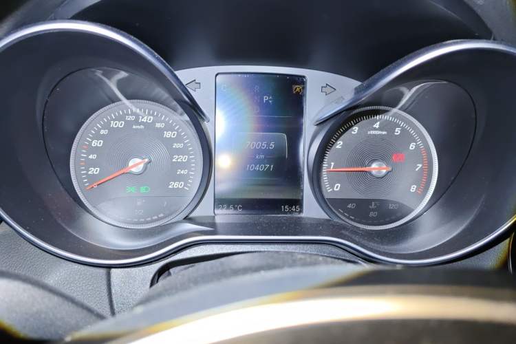 Used Mercedes-Benz C-Class 2016 C 200 L Sport Edition Instrument Cluster