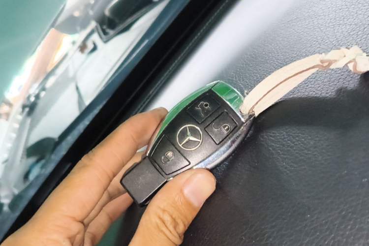 Used Mercedes-Benz C-Class 2016 C 200 L Sport Edition Interior 1