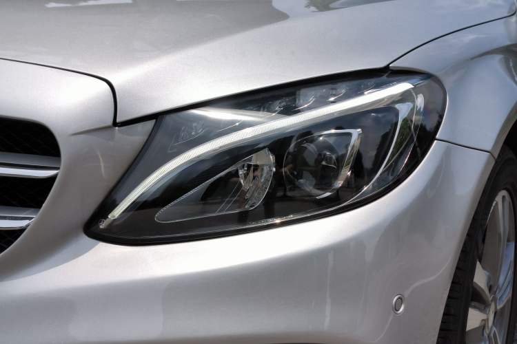 Used Mercedes-Benz C-Class 2016 C 200 L Sport Edition Left Front Headlight