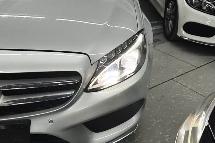Used Mercedes-Benz C-Class 2016 C 200 L Sport Edition Left Front Headlight