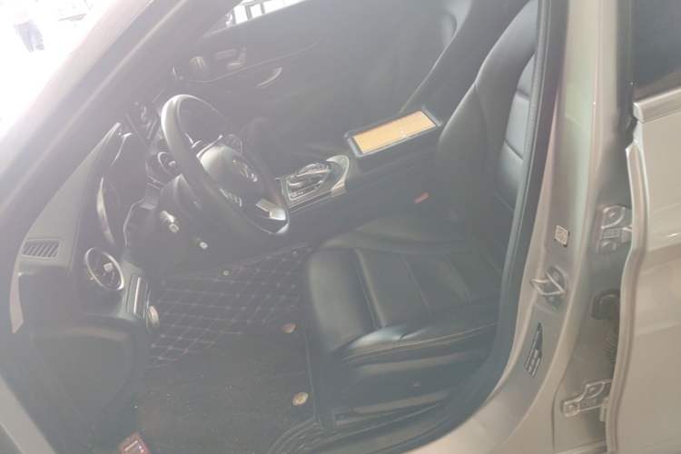 Used Mercedes-Benz C-Class 2016 C 200 L Sport Edition Left Front Seat