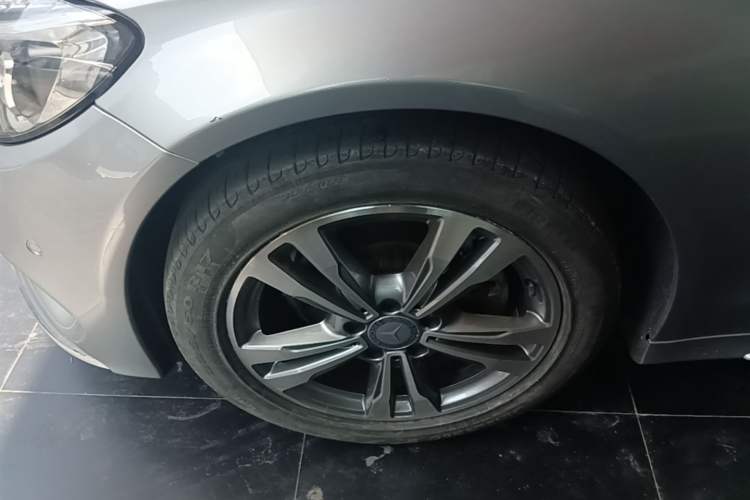 Used Mercedes-Benz C-Class 2016 C 200 L Sport Edition Left Front Wheel Hub