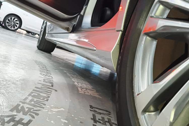 Used Mercedes-Benz C-Class 2016 C 200 L Sport Edition Left Side Sill