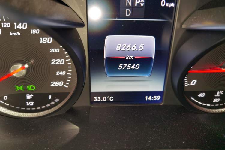 Used Mercedes-Benz C-Class 2016 C 200 Sport Edition Odometer Close Up