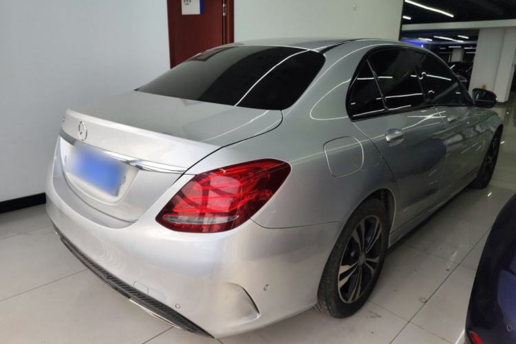 Used Mercedes-Benz C-Class 2016 C 200 Sport Edition Rear Right 45 Deg