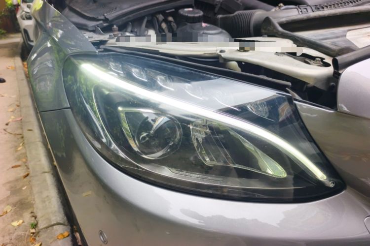 Used Mercedes-Benz C-Class 2016 C 200 L Sport Edition Right Front Headlight